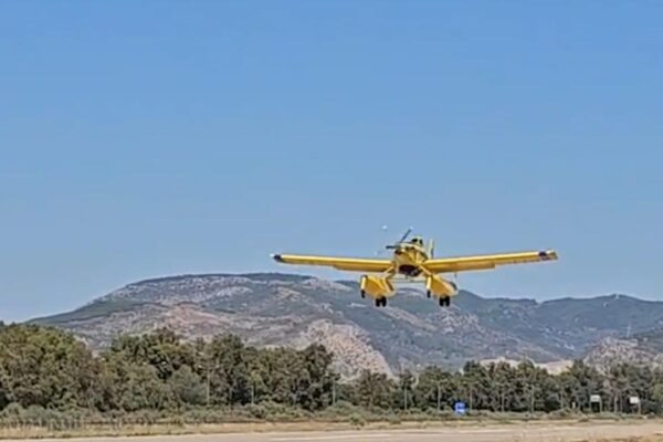 Türkiye, İspanya'daki yangınlarla mücadele için 2 uçak gönderdi